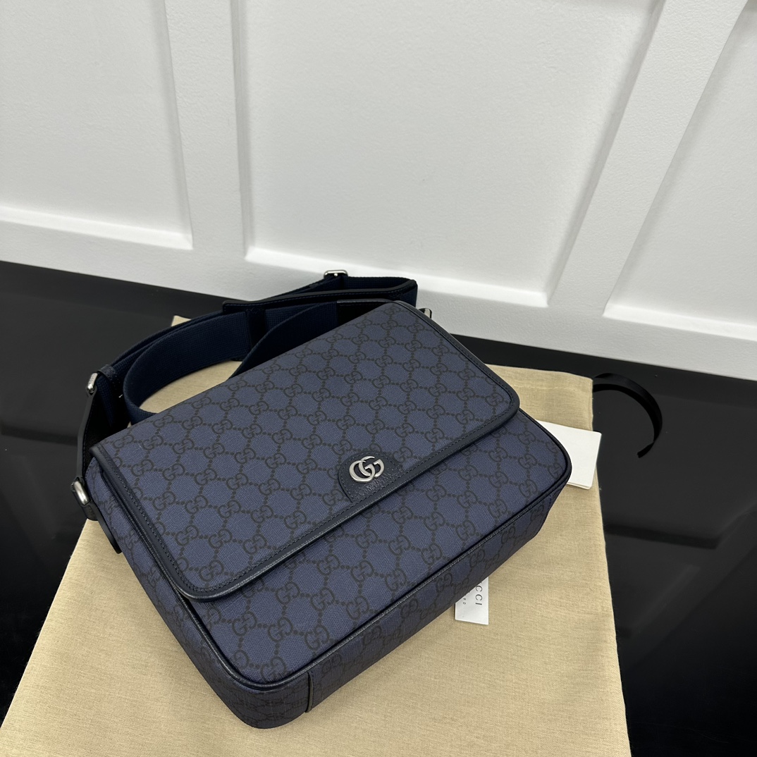 Gucci Satchel Bags